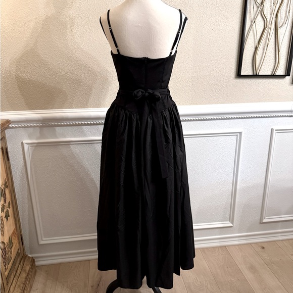 Black Pleated Tiered Sundress for Cocktail Night Out NWT - Picture 2 of 11